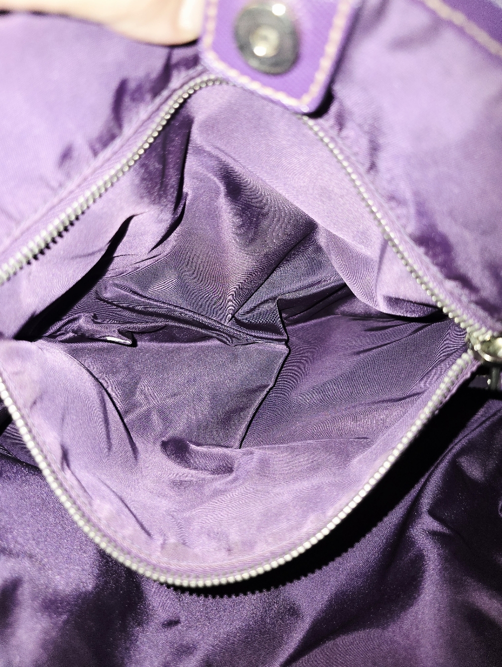 Prada Tessuto Purple Nylon Tote Bag with Logo - Picture 9 of 12